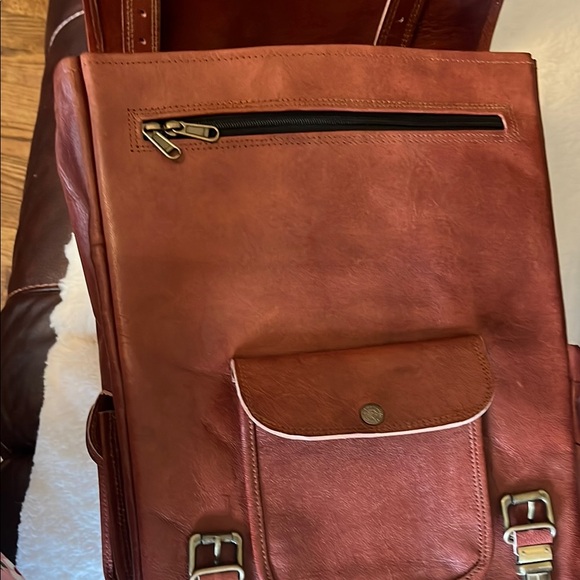Brown Leather Men's Backpack - Picture 4 of 6